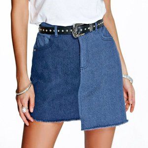 NWOT Boohoo Skirt